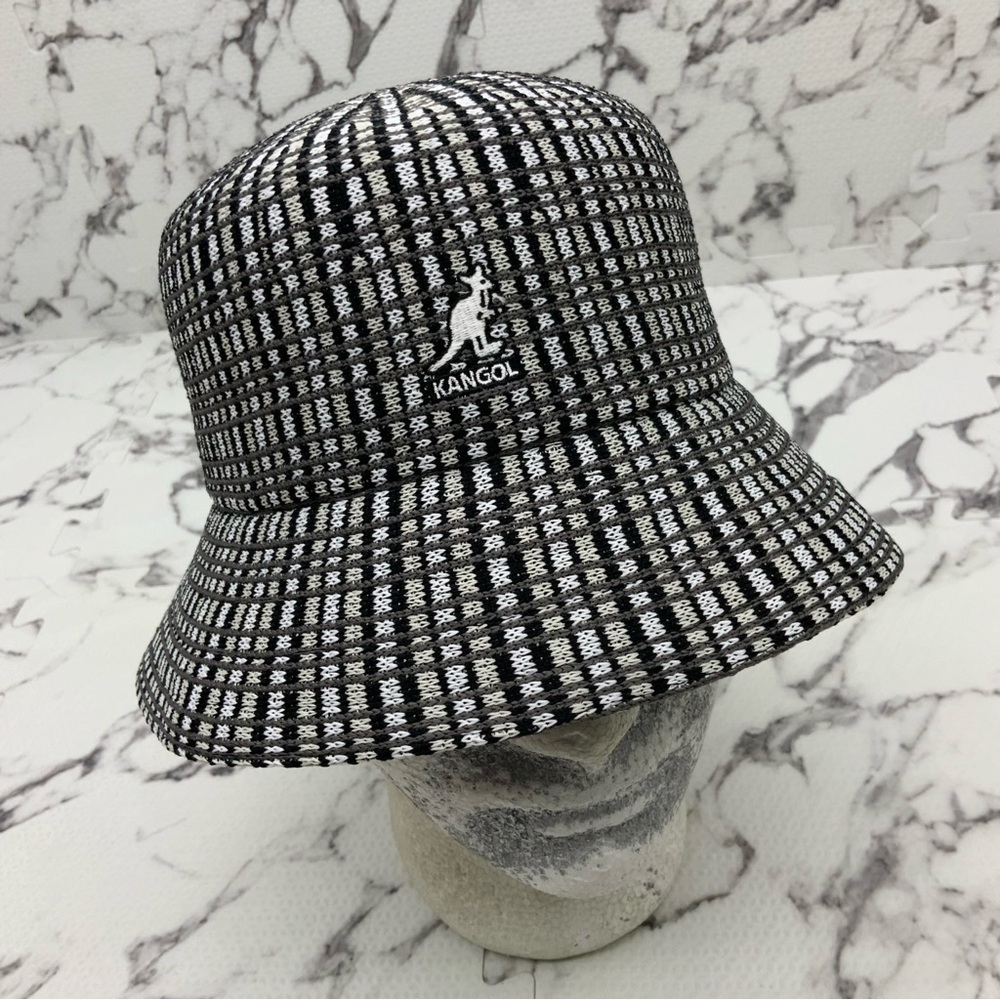 Men's Kangol Prep Plaid Black Gray White Lahinch Bucket Hat NWT